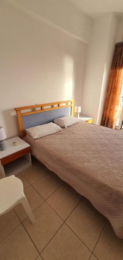 Eirini Apts On The Beach Psari Forada Bagian luar foto