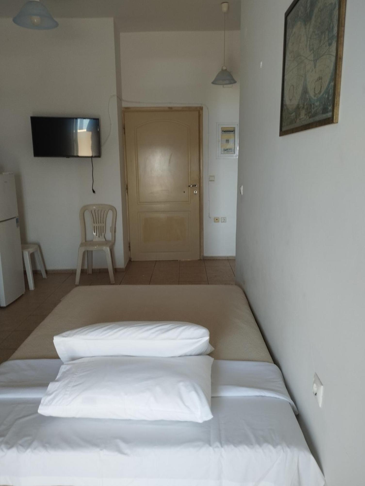 Eirini Apts On The Beach Psari Forada Bagian luar foto